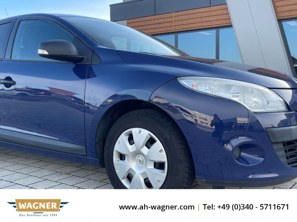 Renault Megane III Authentique 1.6 16V 100