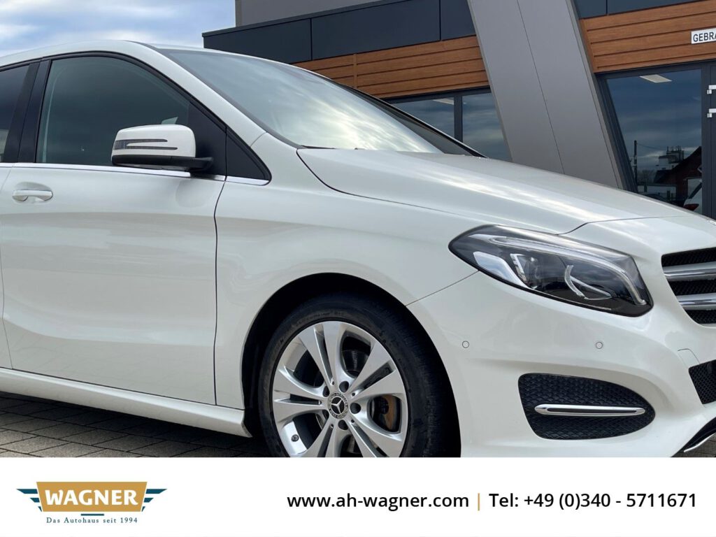 Mercedes-Benz B 220 4Matic Automatik AHK SHZ LED Kamera