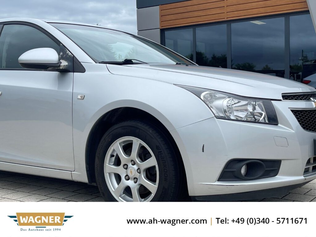 Chevrolet Cruze Hatchback LT 1.7D Klimaanlage